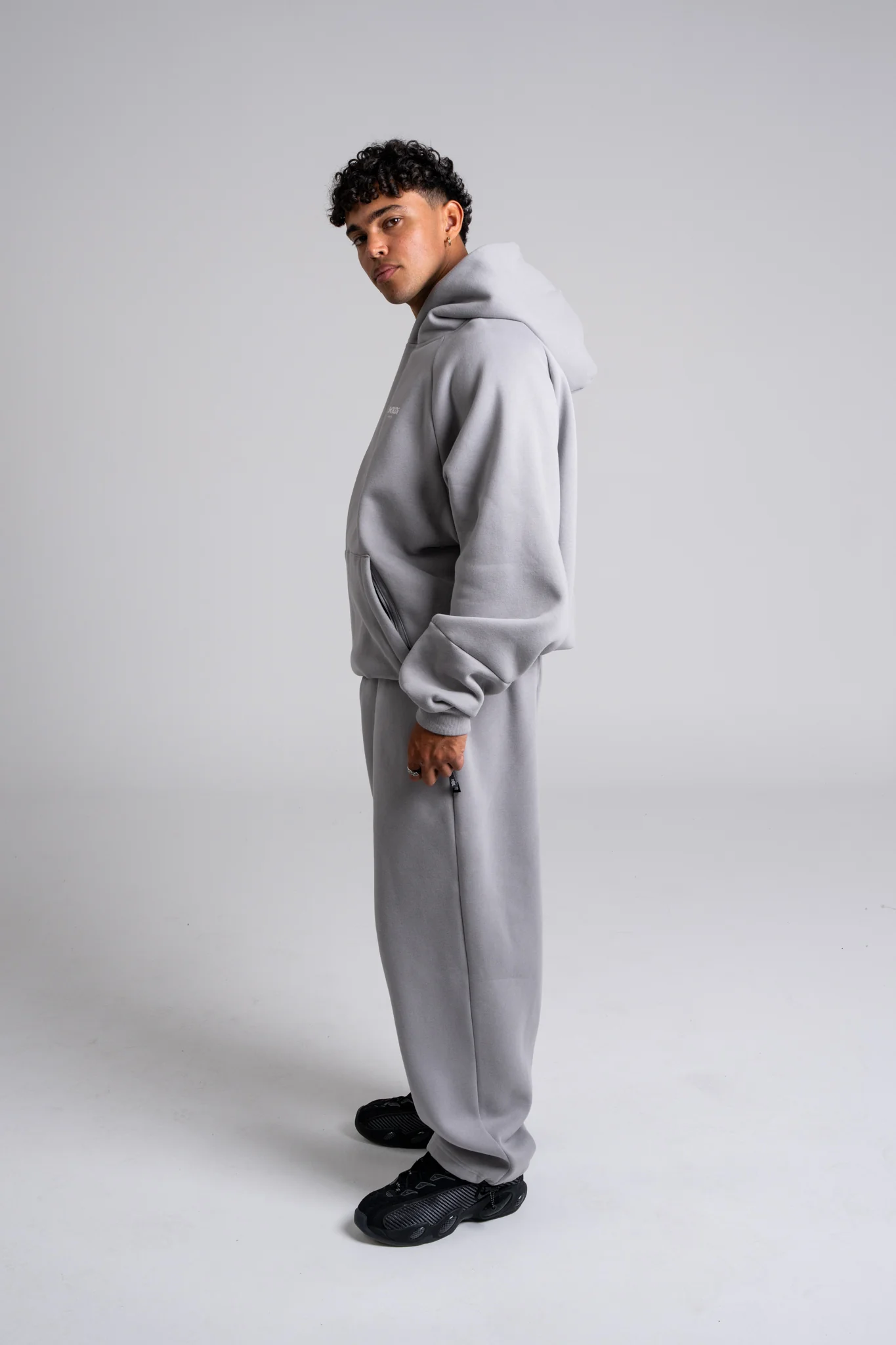 Offline Trackies - Light Grey - Image 4