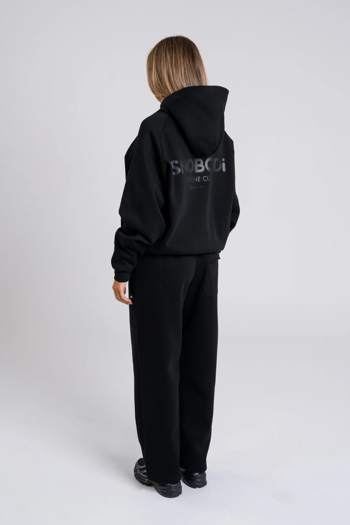 Offline Trackies - Black - Image 11