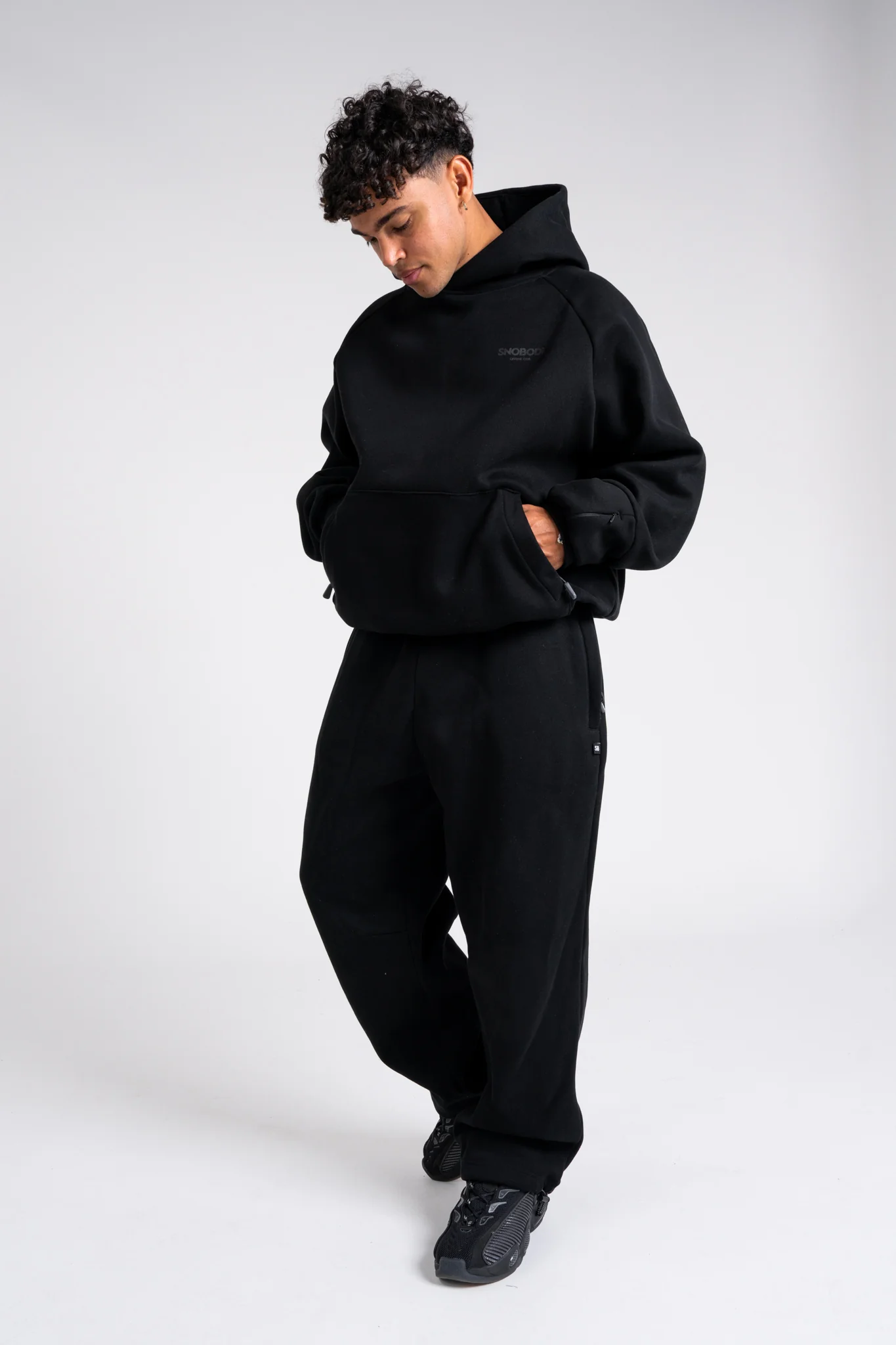 Offline Trackies - Black - Image 5