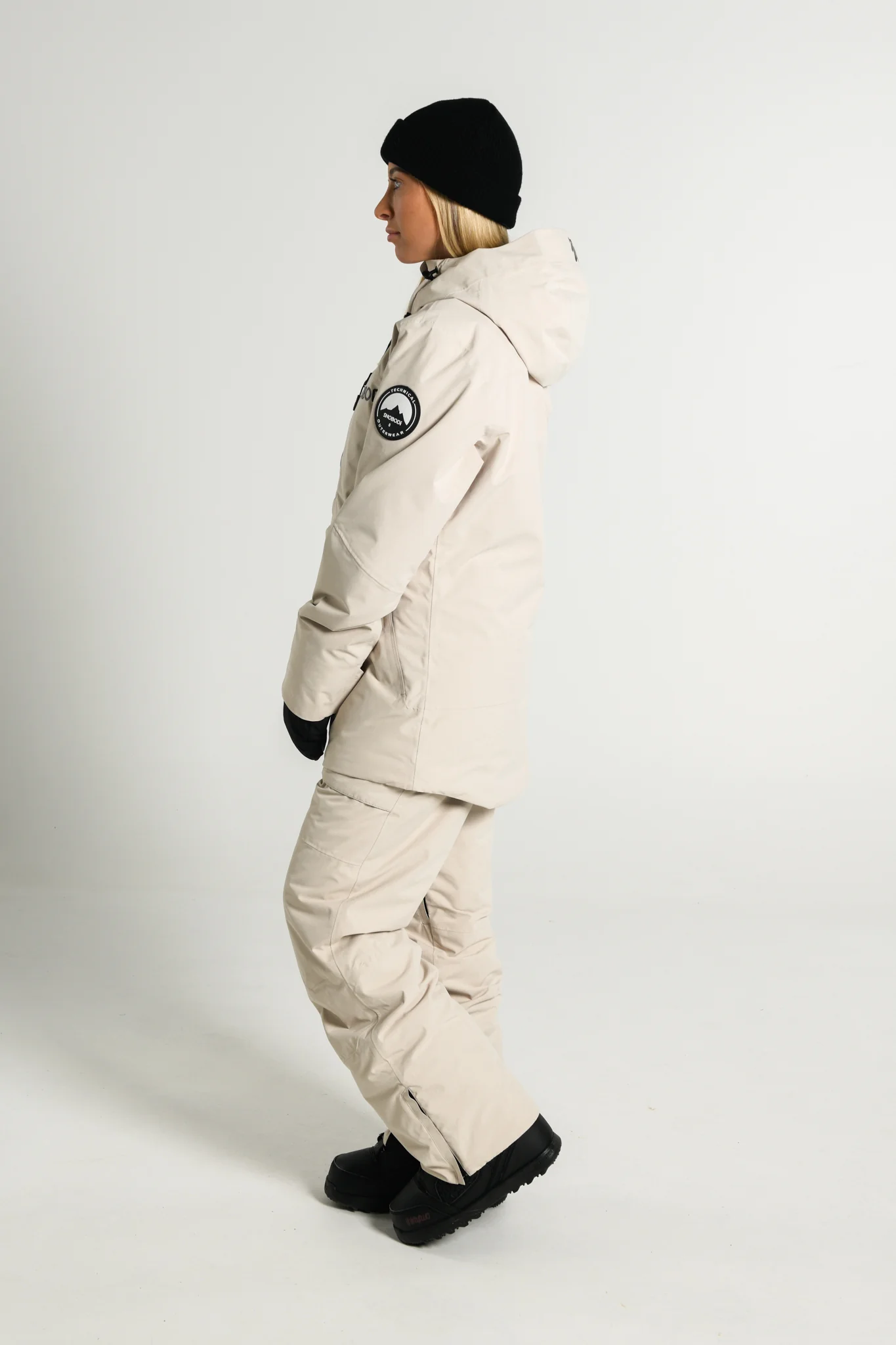 Ridgeline Jacket - Cream - Image 10