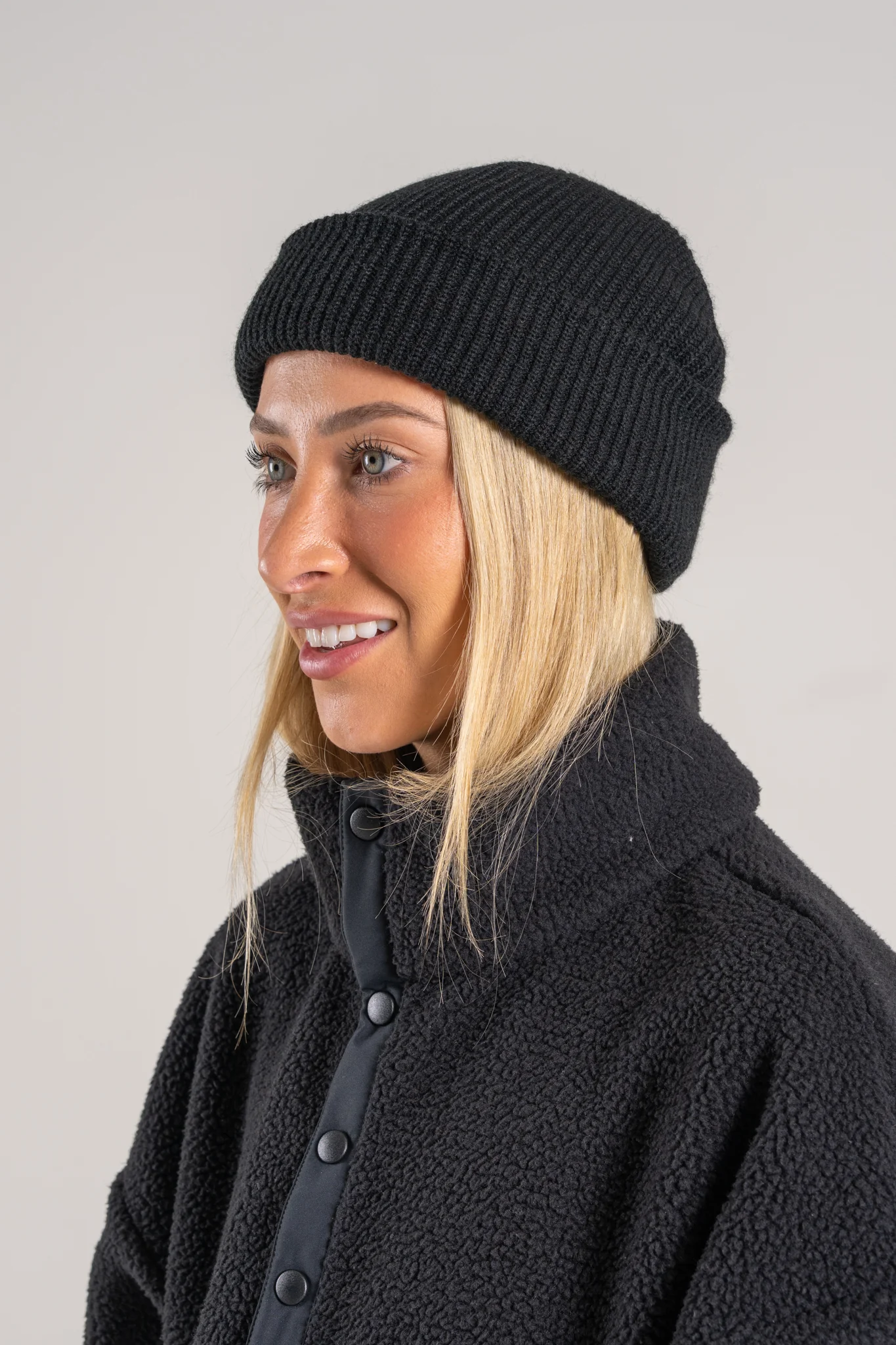 SNOBODi Beanie - Jet Black - Image 3
